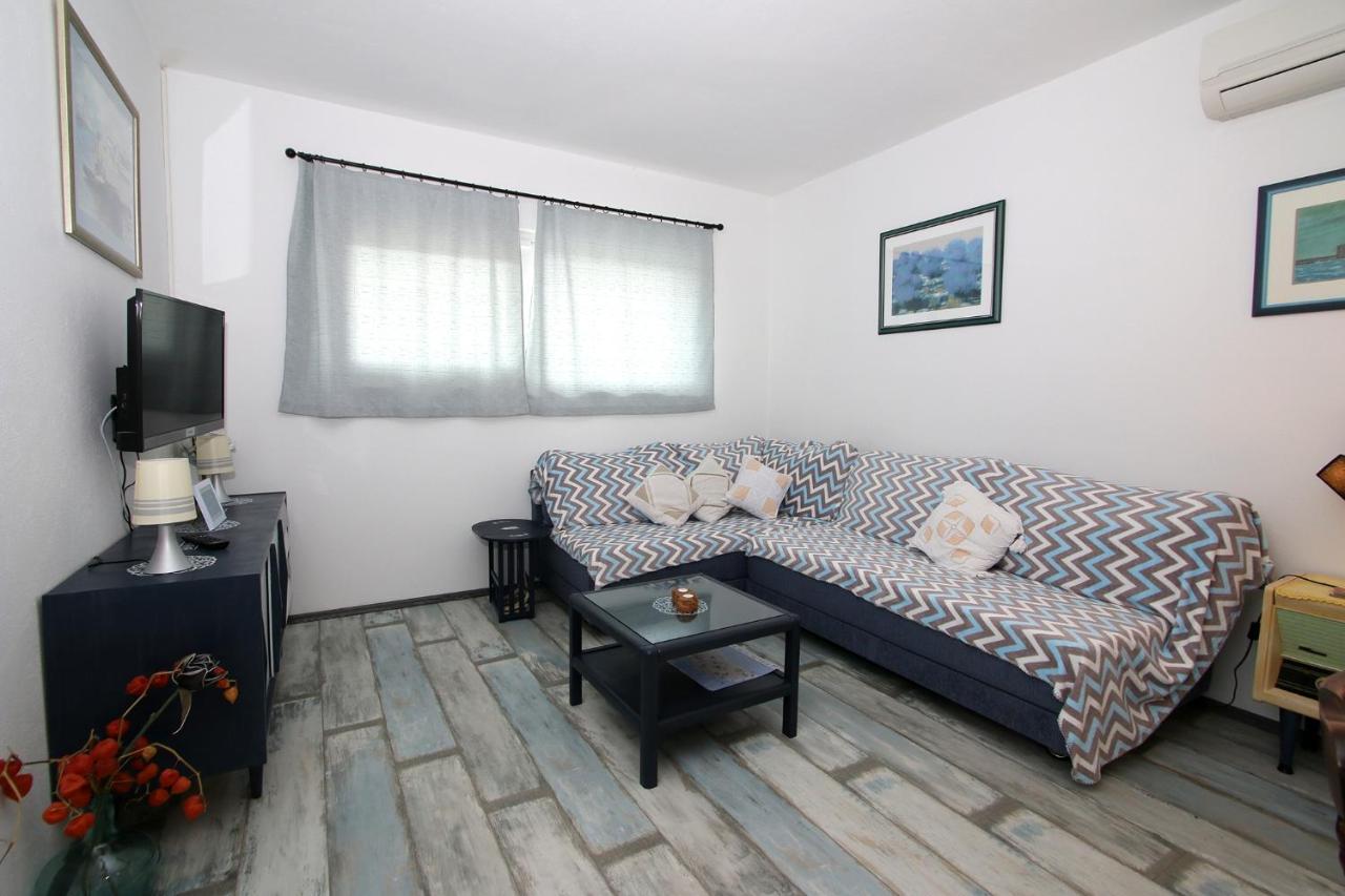 Apartments By The Sea Vinjerac, Zadar - 13811 โพเซดารเย ภายนอก รูปภาพ